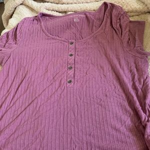 American eagle tee shirt